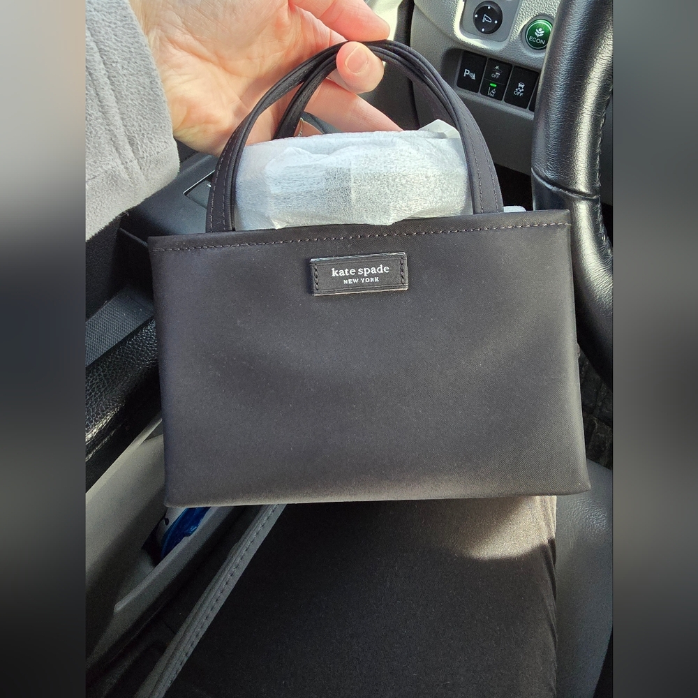 Kate Spade Icon Mini Tote Bag Purse - Picture 2 of 5